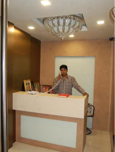 Hotel Poonam Palace Ujjain Exterior photo